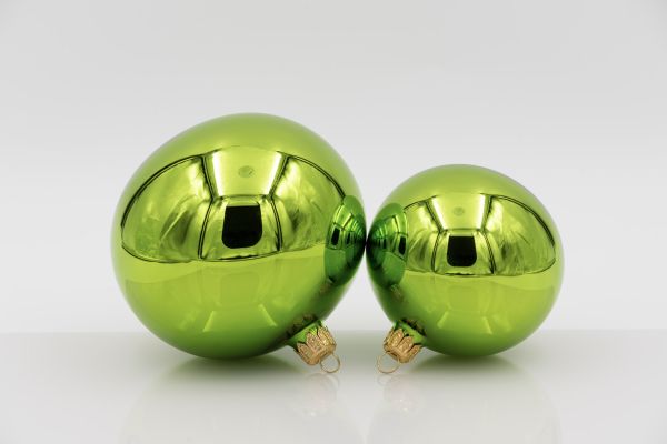 Weihnachtskugel 10er gr&uuml;n glanz<br>mundgeblasen, Handtauche