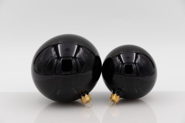 Weihnachtskugel 8er schwarz glanz<br>mundgeblasen, Handtaucherei