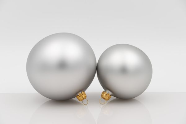 Weihnachtskugel 8er silber matt<br>mundgeblasen, Handtaucherei<b